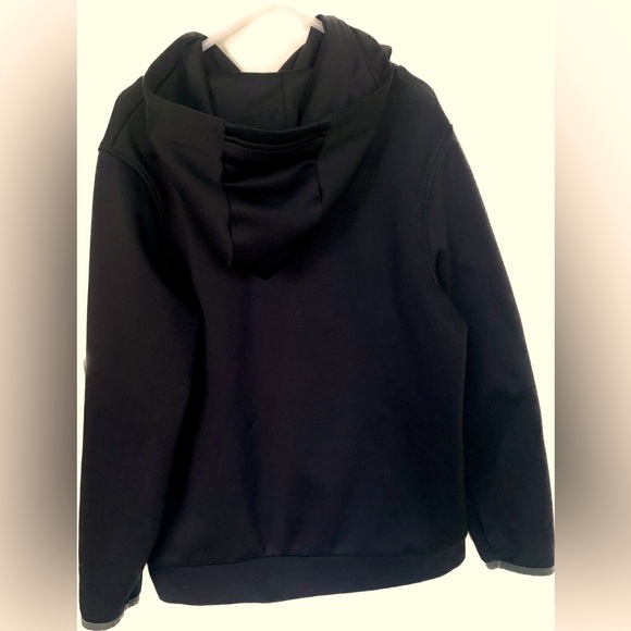 Youth Boy’s 7 S Small Under Armour Black Hoodie Fall Pullover Jacket - Picture 2 of 3